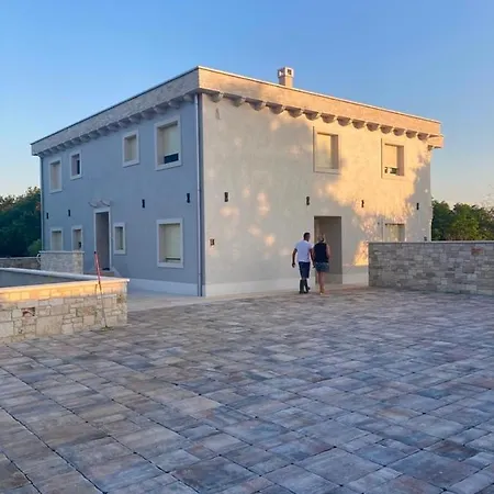 Appartamento Svila 1 Babici